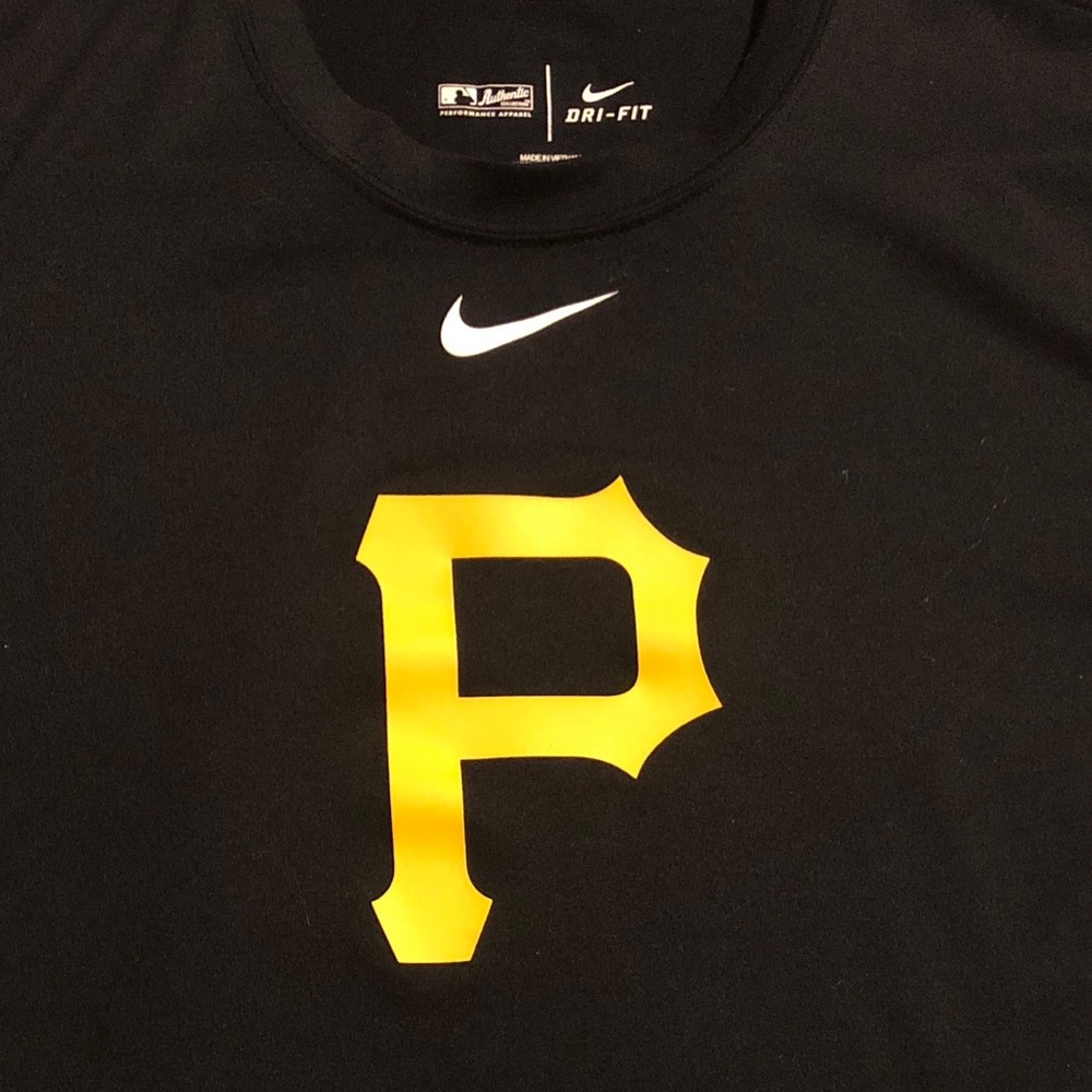 🖤MLB Pittsburgh Pirates Dri-Fit T-Shirt💛